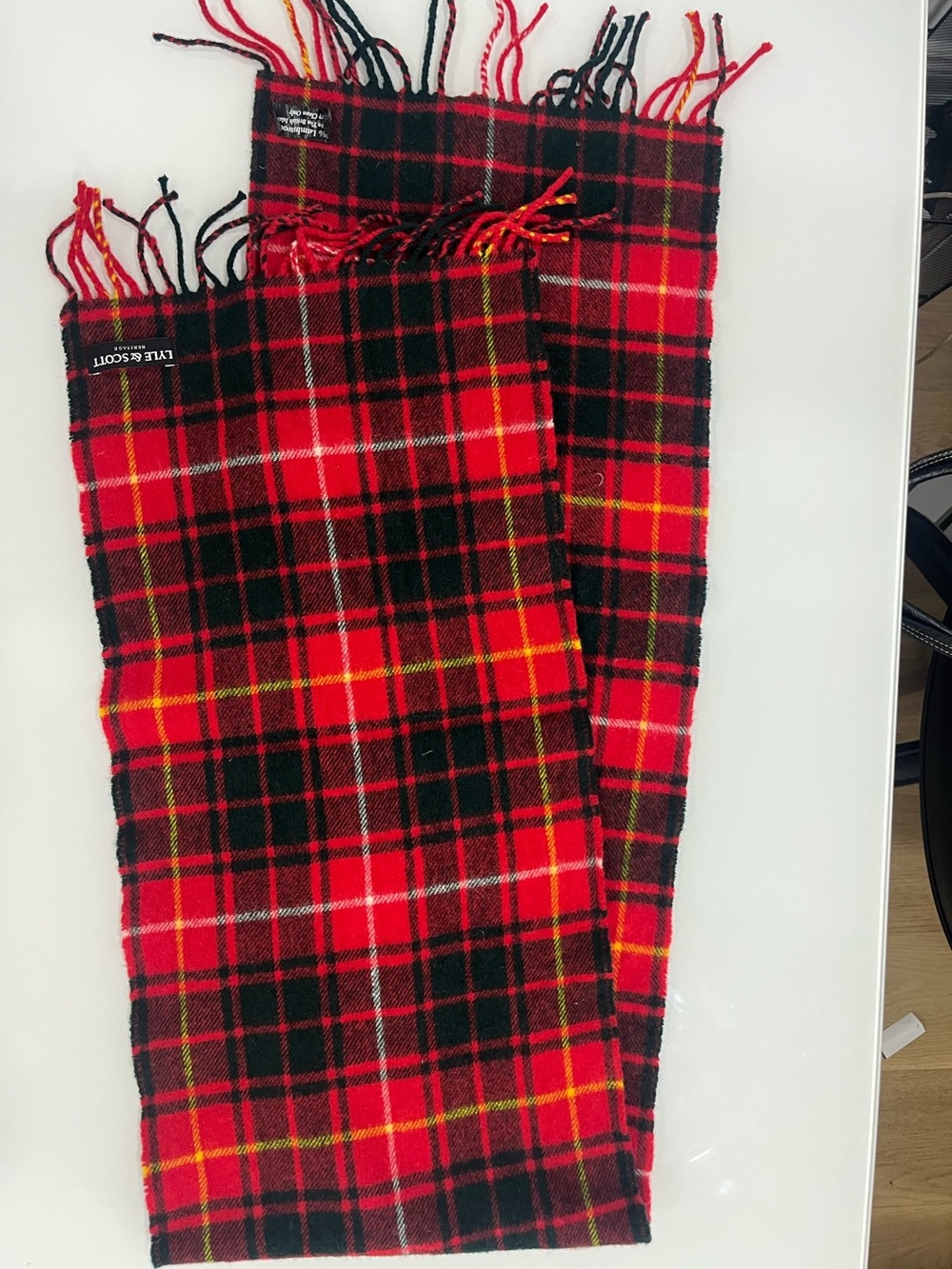 100% Lamb Wool Lyle & Scott Red Tartan Plaid Scarf Unisex